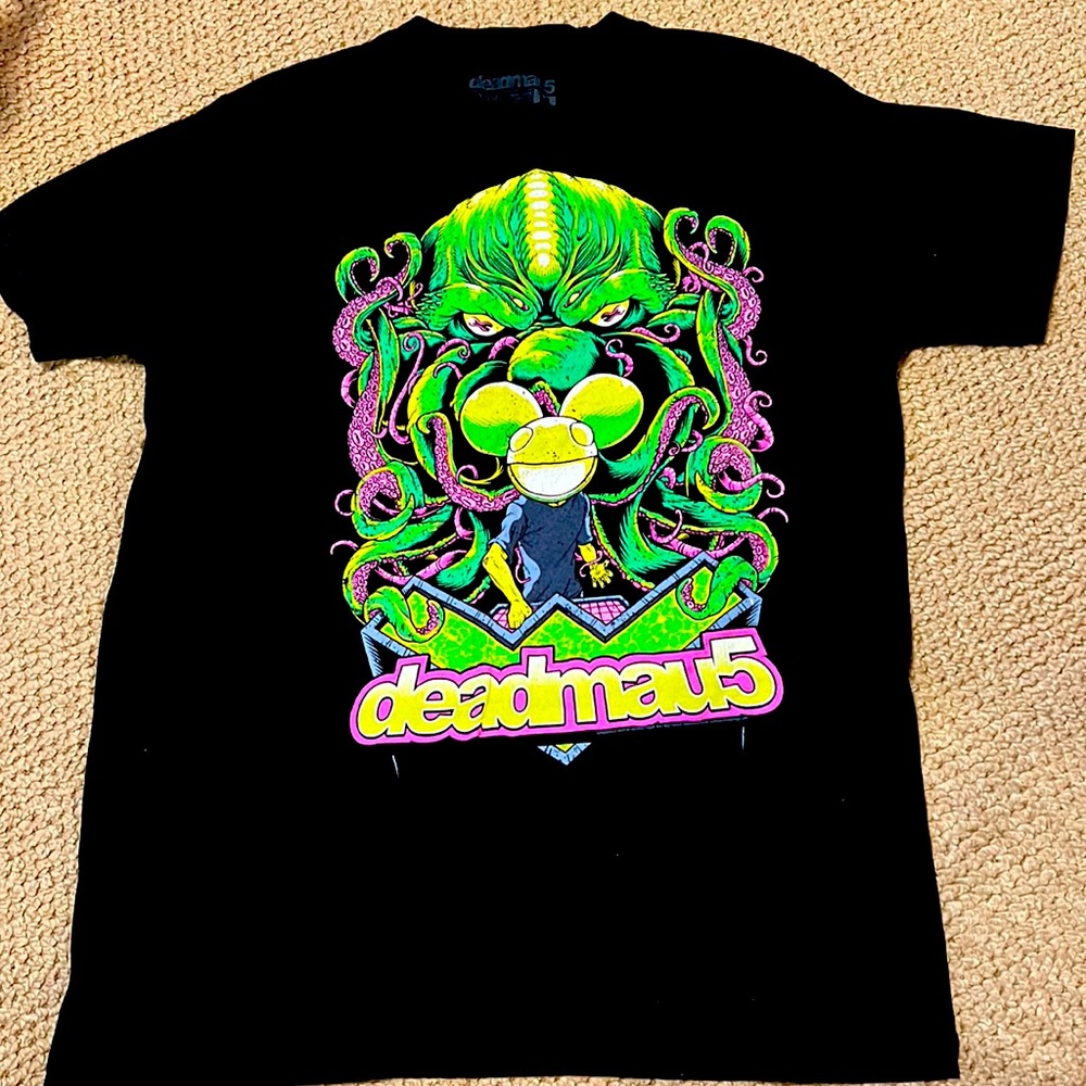 Deadmau5 shirt